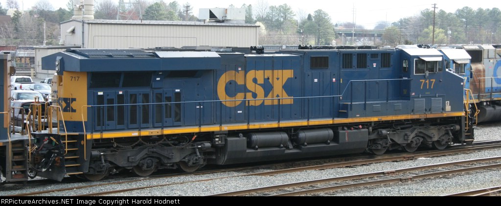 CSX 717 sits in Acca Yard